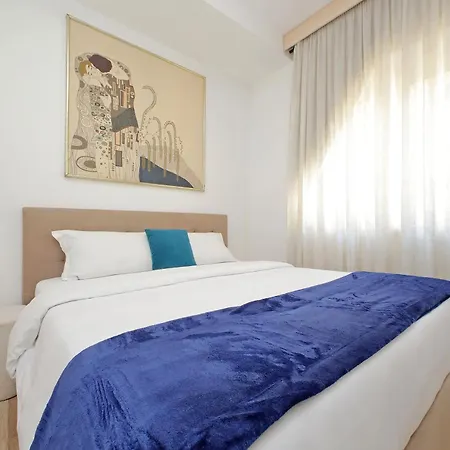 Apartment 1br Flat With Balcony Rome