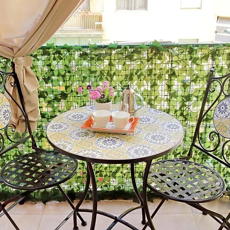 1br Flat With Balcony Rome